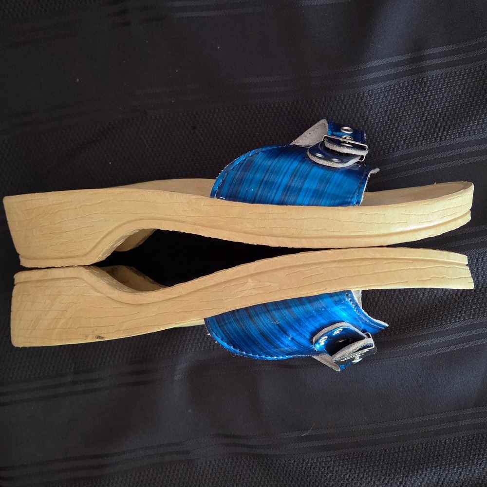 Dr Scholls Sandals Women Size 8.5 Blue Metallic Wooden Buckle Slides - Picture 3 of 9